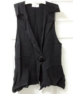 Y&S black jacket with button